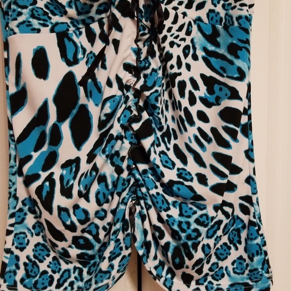 Top - Picture 4 of 8